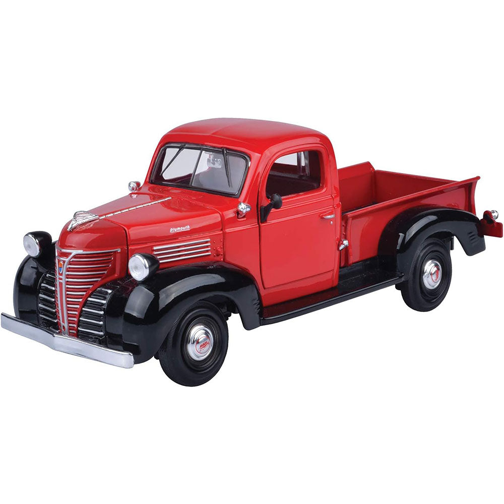 1941 American Classics Plymouth Pickup 1:24 Model Car